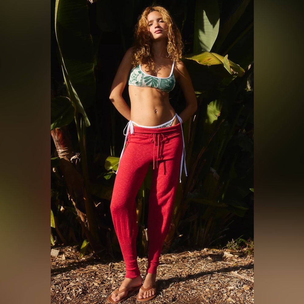 FP Beach by Free People Sila Sweater Pants Rubies Combo M NWT